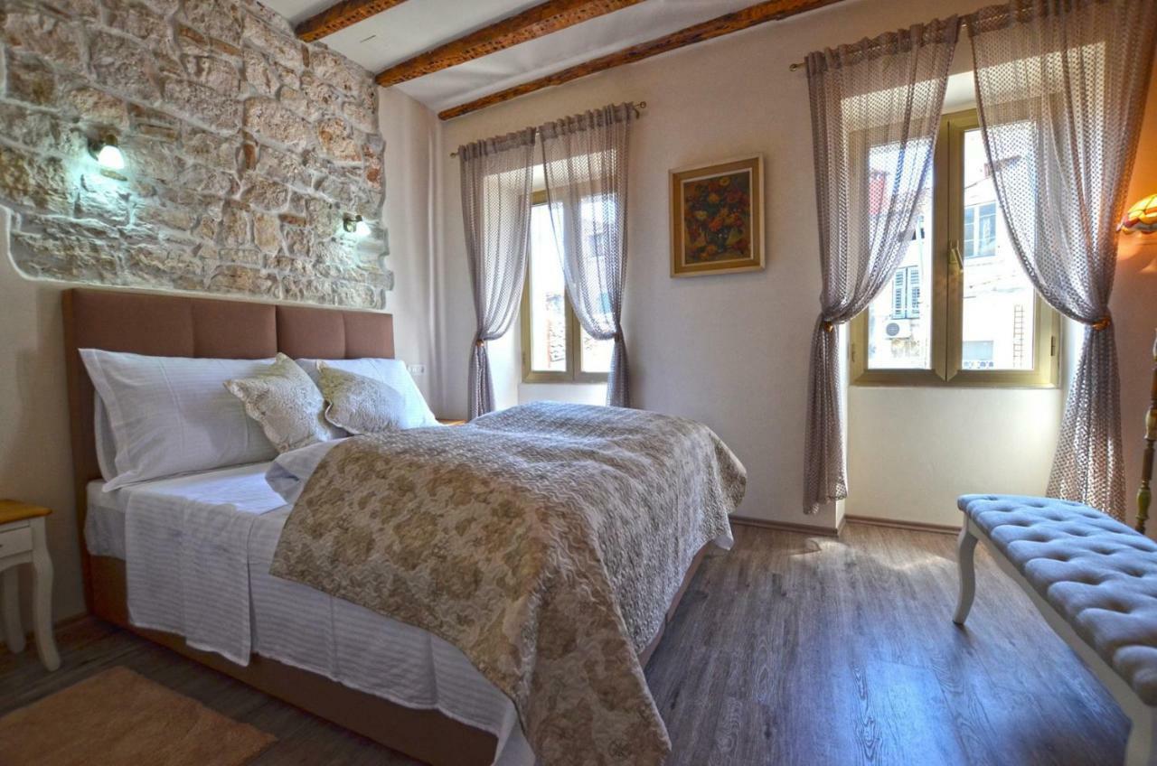 Bruno Apartment Rovinj Buitenkant foto